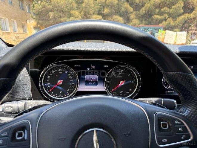 Mercedes E 220 d 4MATIC 2017, 189,612 km - 2.0 л - Bakı