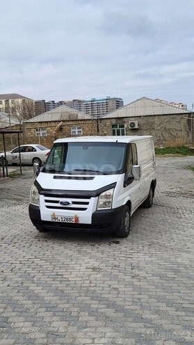 Ford Transit-7