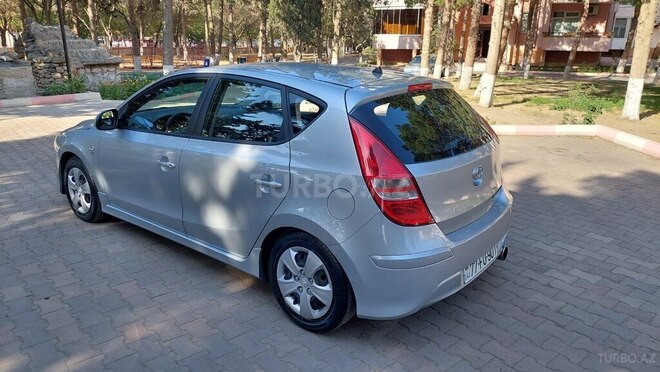 Hyundai i30 2010, 96,000 km - 1.4 l - Bakı