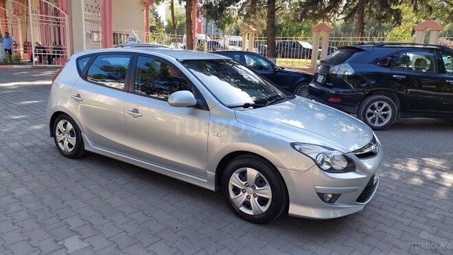 Hyundai i30 2010, 96,000 km - 1.4 l - Bakı