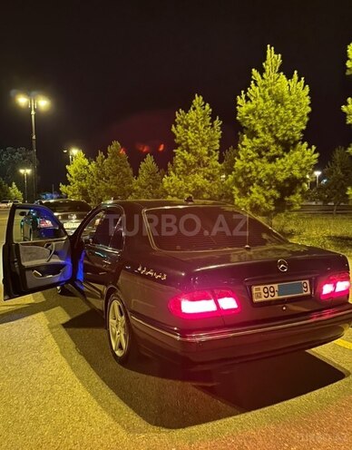 Mercedes E 220 d 2000, 500,000 km - 2.2 l - Ağdaş