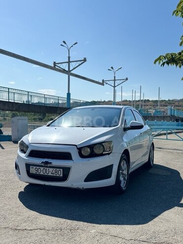 Chevrolet Aveo 2012, 405,555 km - 1.4 l - Quba