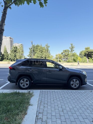 Toyota RAV4 2023, 20,000 km - 2.5 л - Bakı