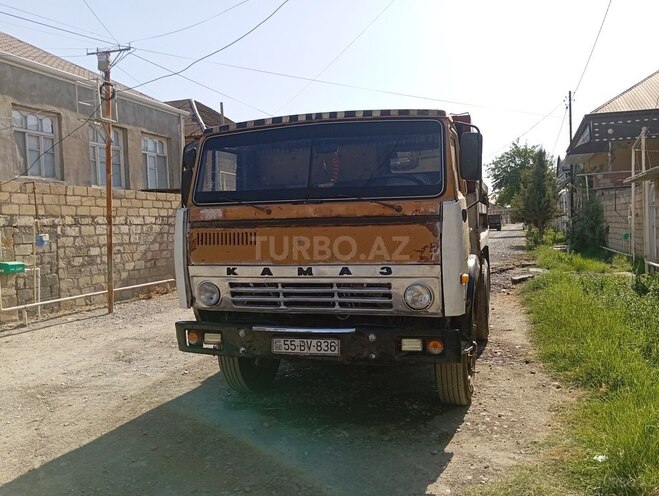 KamAz 5511 1990, 200,000 km - 11.0 l - Yevlax