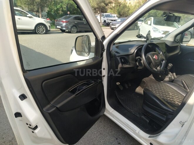 Fiat Doblo 2018, 175,000 km - 1.4 l - Bakı