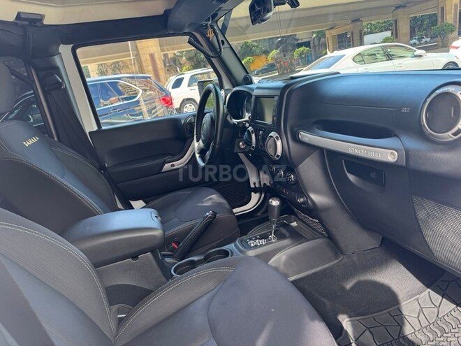 Jeep Wrangler 2013, 140,000 km - 3.6 л - Bakı