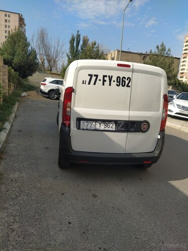 Fiat Doblo 2018, 175,000 km - 1.4 l - Bakı