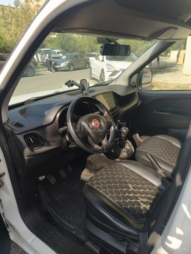 Fiat Doblo 2018, 175,000 km - 1.4 l - Bakı