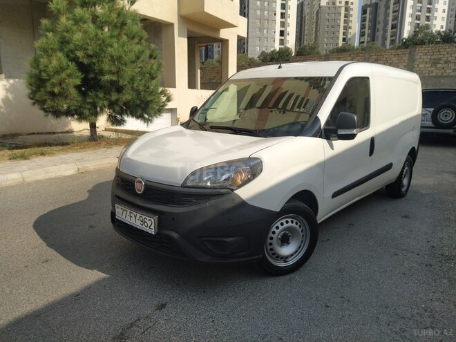 Fiat Doblo 2018, 175,000 km - 1.4 l - Bakı