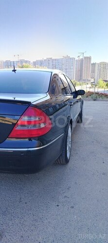 Mercedes E 240 2004, 295,000 km - 2.6 l - Bakı