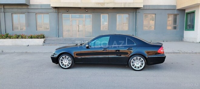 Mercedes E 240 2004, 295,000 km - 2.6 l - Bakı