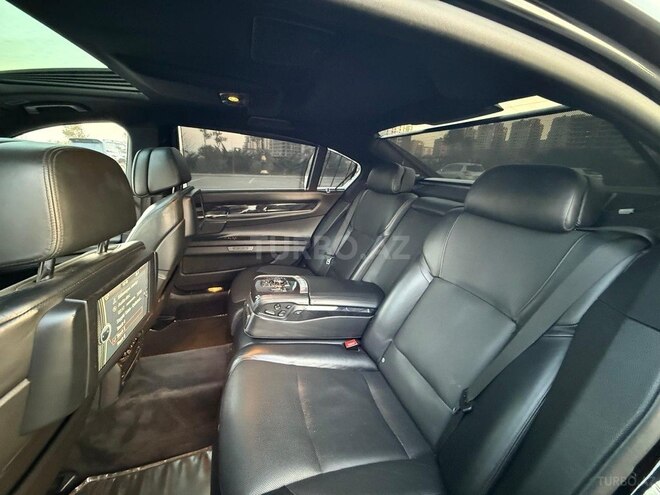 BMW 750 2009, 210,000 km - 4.4 l - Sumqayıt