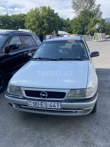 Opel Astra 1997, 533,000 km - 1.6 l - Qəbələ