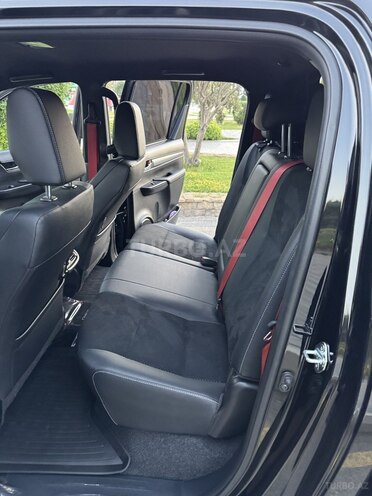 Toyota Hilux 2024, 45,000 km - 2.8 л - Bakı