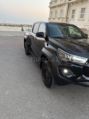 Toyota Hilux 2024, 45,000 km - 2.8 л - Bakı