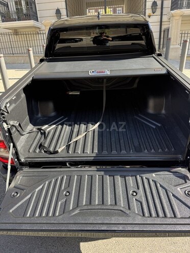 Toyota Hilux 2024, 45,000 km - 2.8 л - Bakı