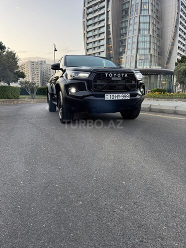 Toyota Hilux 2024, 45,000 km - 2.8 л - Bakı