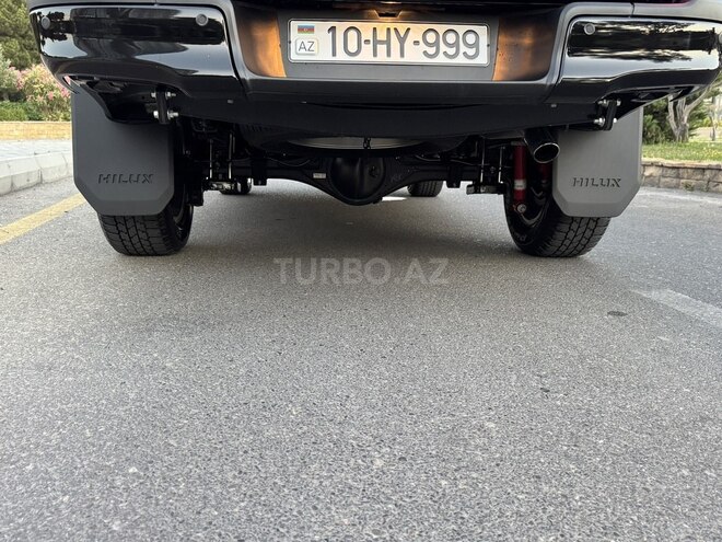 Toyota Hilux 2024, 45,000 km - 2.8 л - Bakı