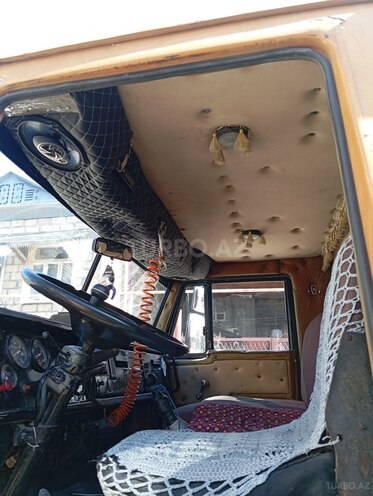 KamAz 5511 1990, 200,000 km - 11.0 l - Yevlax
