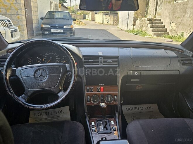 Mercedes C 180-3