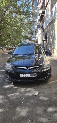 Hyundai i30 2011, 270,000 km - 1.6 л - Bakı