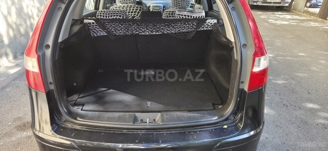Hyundai i30 2011, 270,000 km - 1.6 л - Bakı