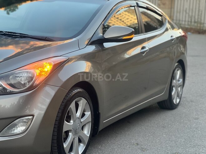Hyundai Elantra 2013, 234,500 km - 1.8 l - Bakı