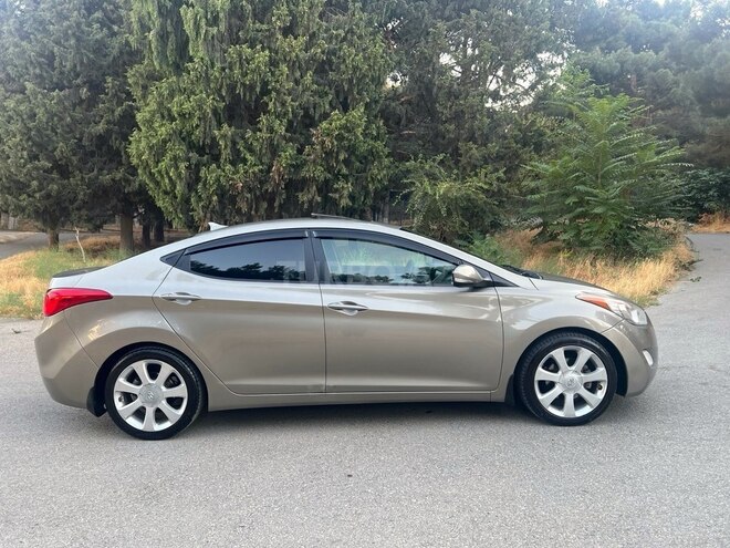 Hyundai Elantra 2013, 234,500 km - 1.8 l - Bakı