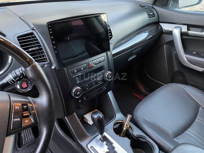 Kia Sorento-14