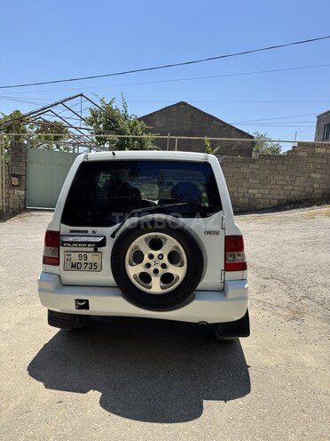 Mitsubishi Pajero io 1999, 237,000 km - 2.0 l - Bakı