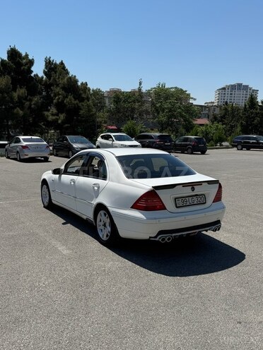 Mercedes C 320 2001, 337,000 km - 3.2 л - Bakı