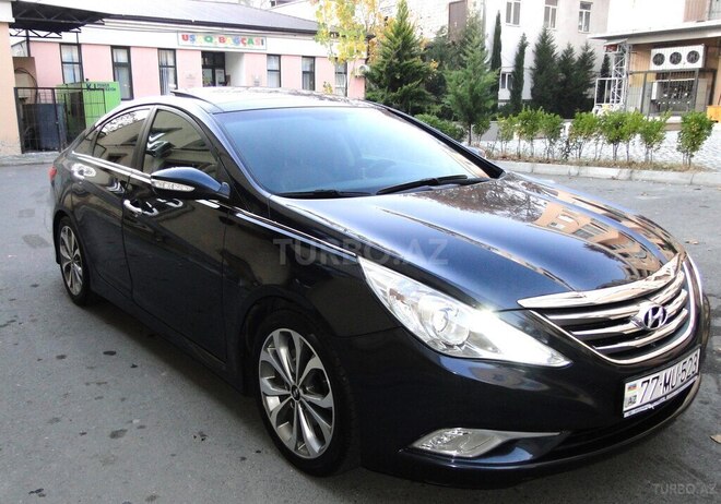 Hyundai Sonata 2014, 196,000 km - 2.0 l - Göyçay