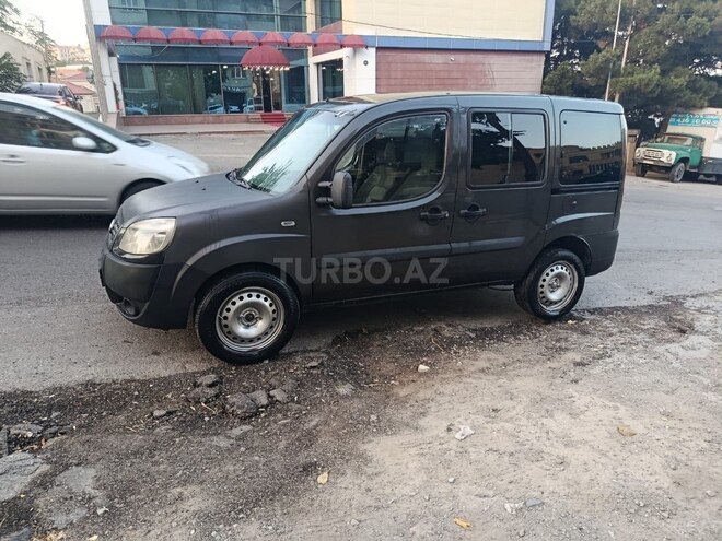 Fiat Doblo 2006, 348,000 km - 1.3 l - Bakı