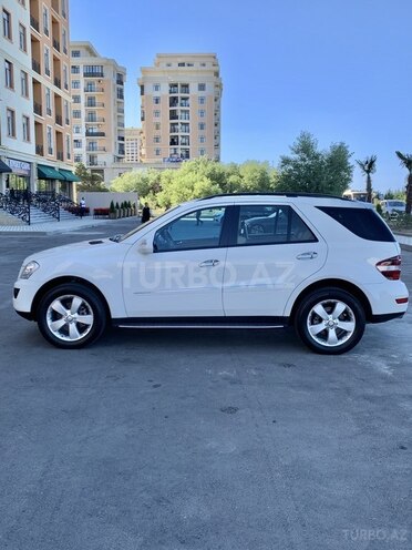 Mercedes ML 350 4MATIC 2010, 120,000 km - 3.5 l - Bakı