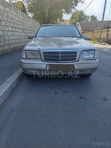 Mercedes C 180-1