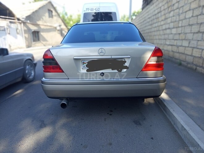 Mercedes C 180-2