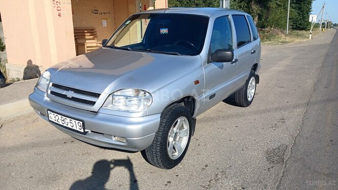 Chevrolet Niva 2008, 123,456 km - 1.7 л - Goranboy
