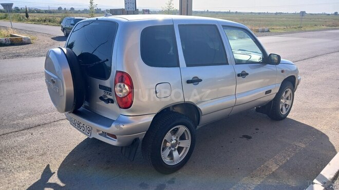 Chevrolet Niva 2008, 123,456 km - 1.7 л - Goranboy