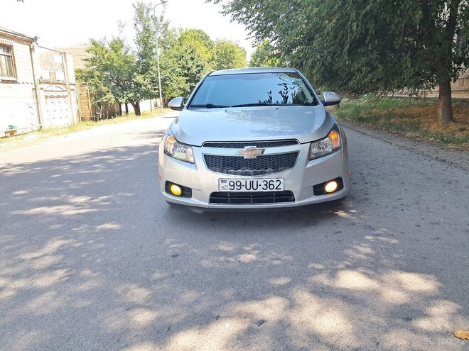 Chevrolet Cruze 2012, 320,000 km - 1.4 l - Qazax