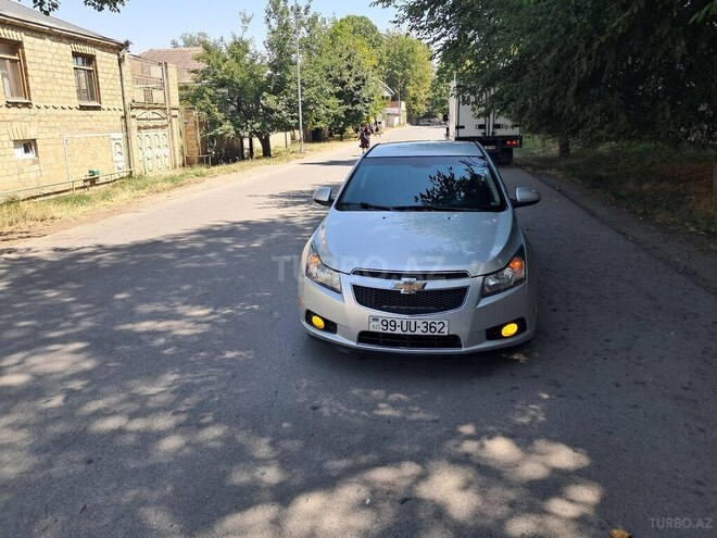 Chevrolet Cruze 2012, 320,000 km - 1.4 l - Qazax