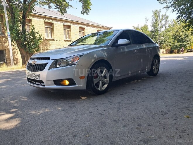 Chevrolet Cruze 2012, 320,000 km - 1.4 l - Qazax