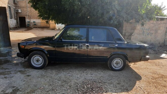 LADA (VAZ) 2107 2002, 150,000 km - 1.6 л - Şirvan
