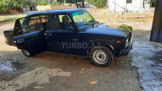 LADA (VAZ) 2107 2002, 150,000 km - 1.6 л - Şirvan