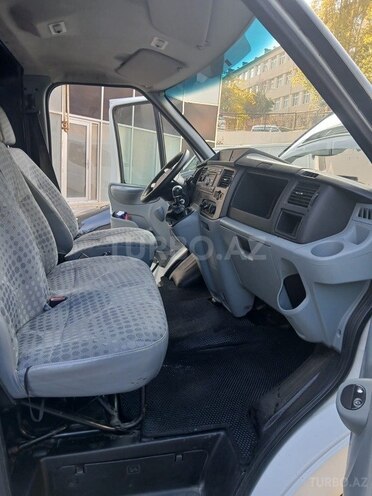 Ford Transit 2010, 302,000 km - 2.4 l - Bakı