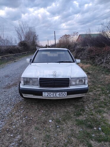 Mercedes 190 1991, 300,000 km - 1.8 l - Ağdaş