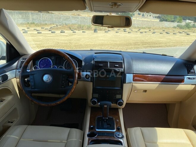 Volkswagen Touareg 2005, 246,000 km - 3.2 л - Bakı