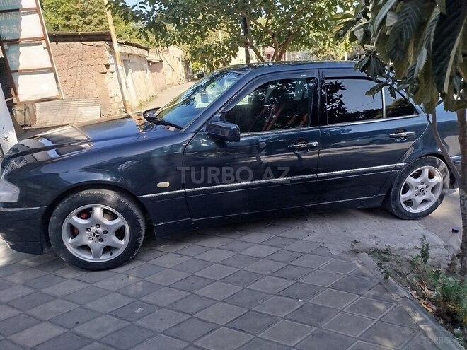 Mercedes C 240 1999, 379,600 km - 2.4 л - Tərtər