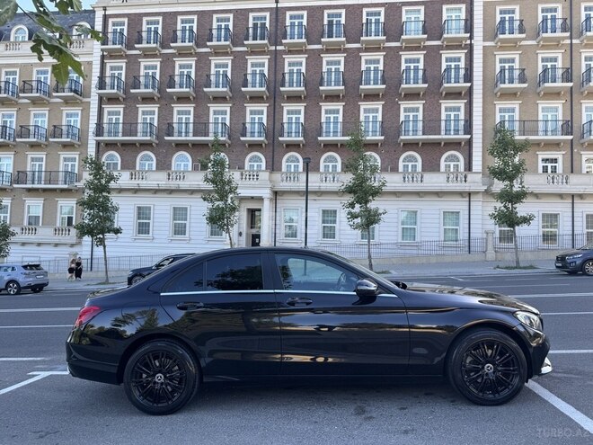 Mercedes C 200 d 2016, 177,000 km - 1.6 l - Bakı