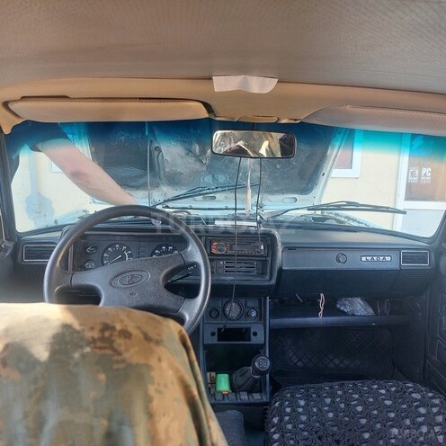 LADA (VAZ) 2107 2005, 48,000 km - 1.6 l - Salyan