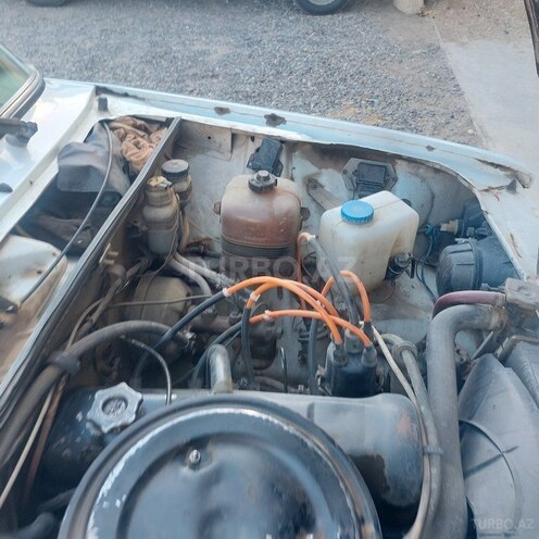 LADA (VAZ) 2107 2005, 48,000 km - 1.6 l - Salyan